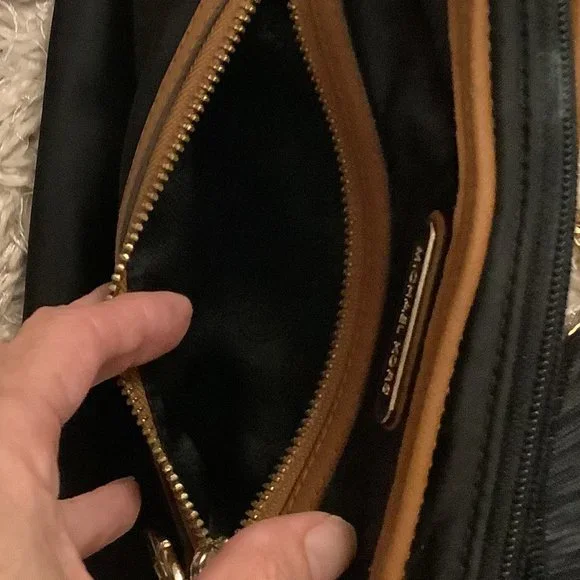 EUC Michael Kors Nylon Crossbody - Picture 6 of 13